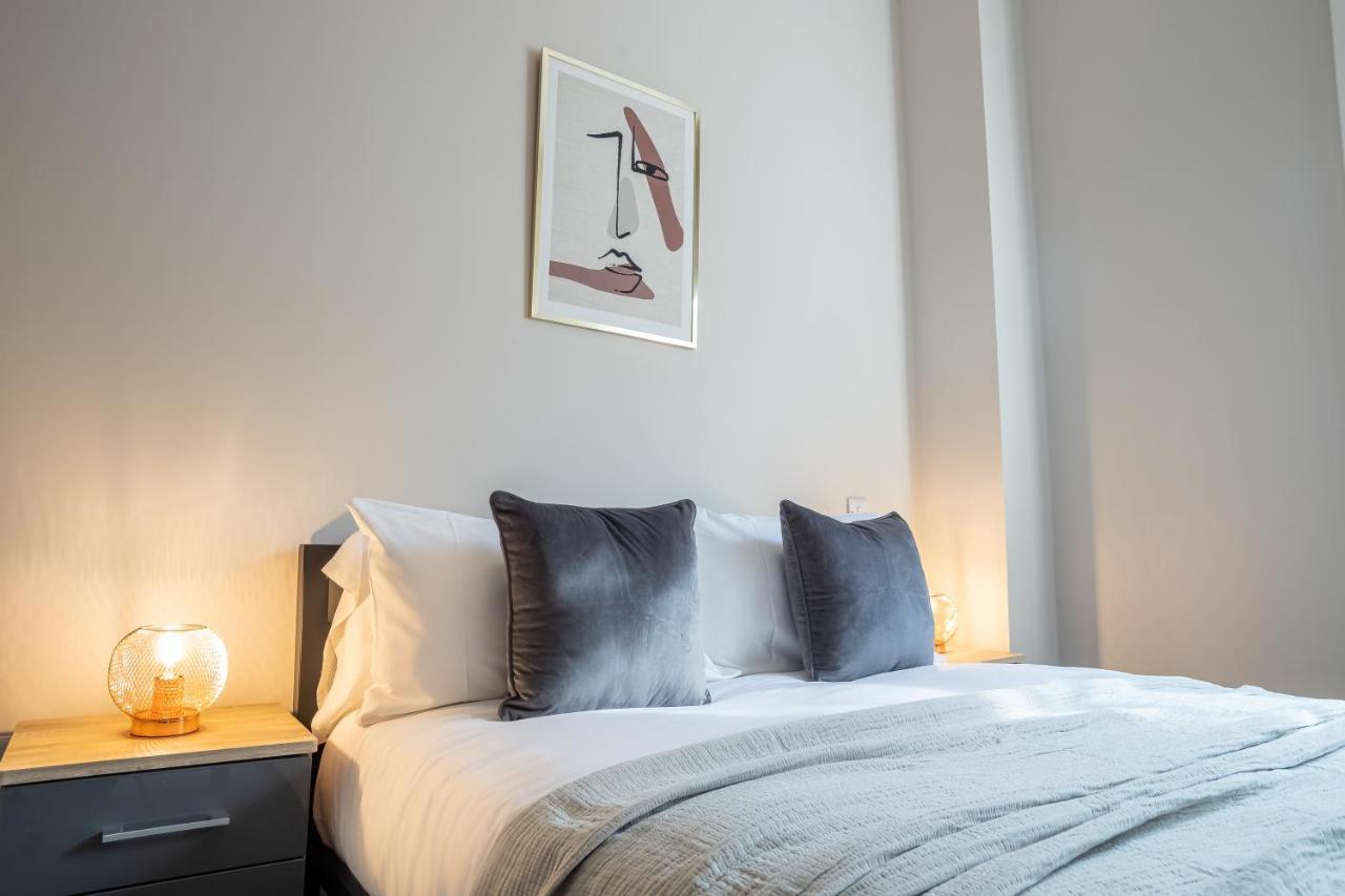 Elegant 1 Bedroom Apartments View & Parking By Opulent Sunderland (Tyne and Wear) Exteriör bild